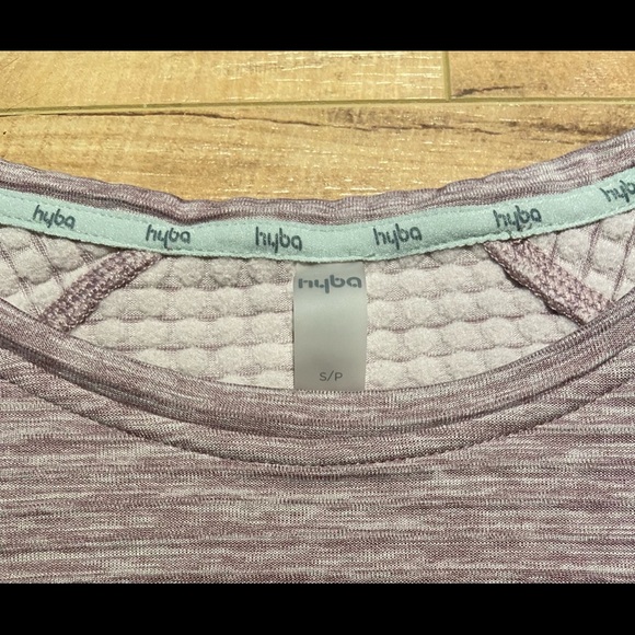 Hyba sweater Small - Picture 3 of 3